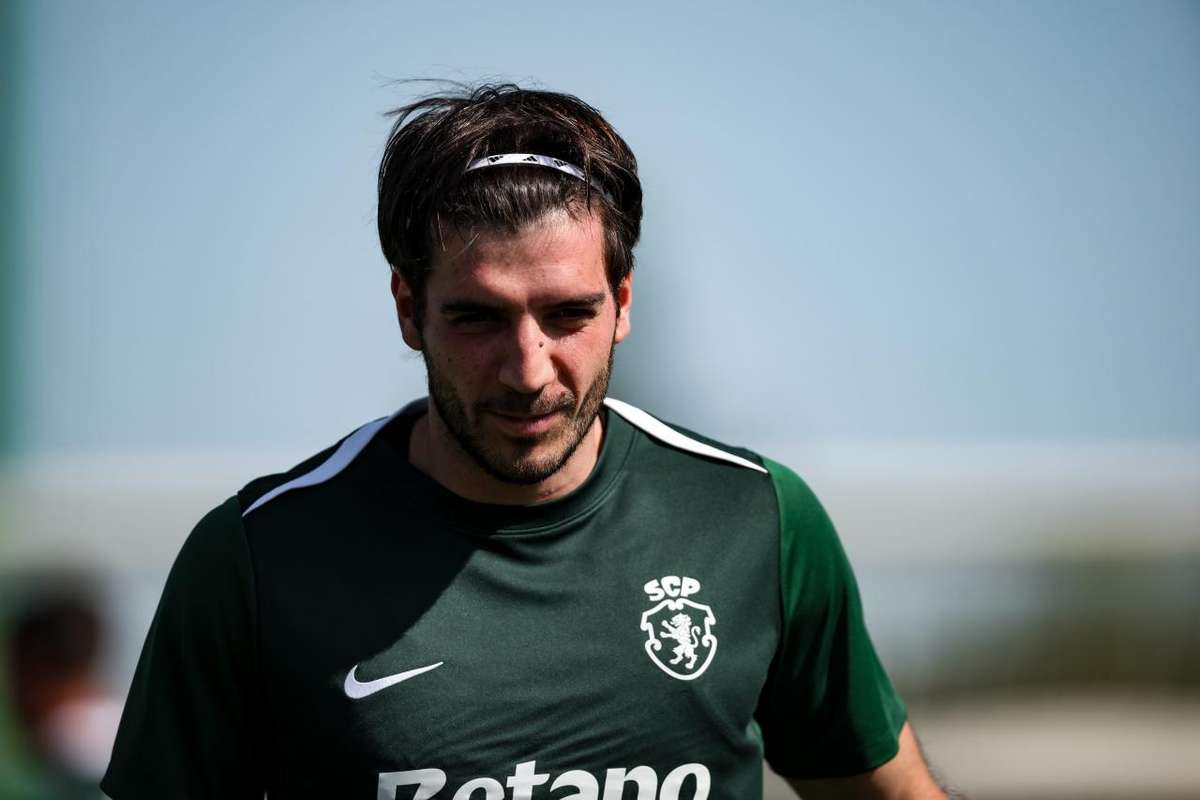 Ioannidis: "Tive momentos duros na última época mas agora estou pronto para jogar"