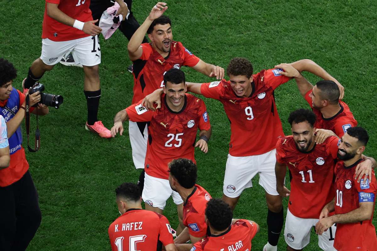 Egypt send Australia down under on penalties to reach first round of 16 in 92 years