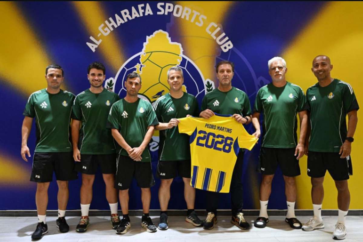 Oficial: Pedro Martins renova com o Al-Gharafa até 2028