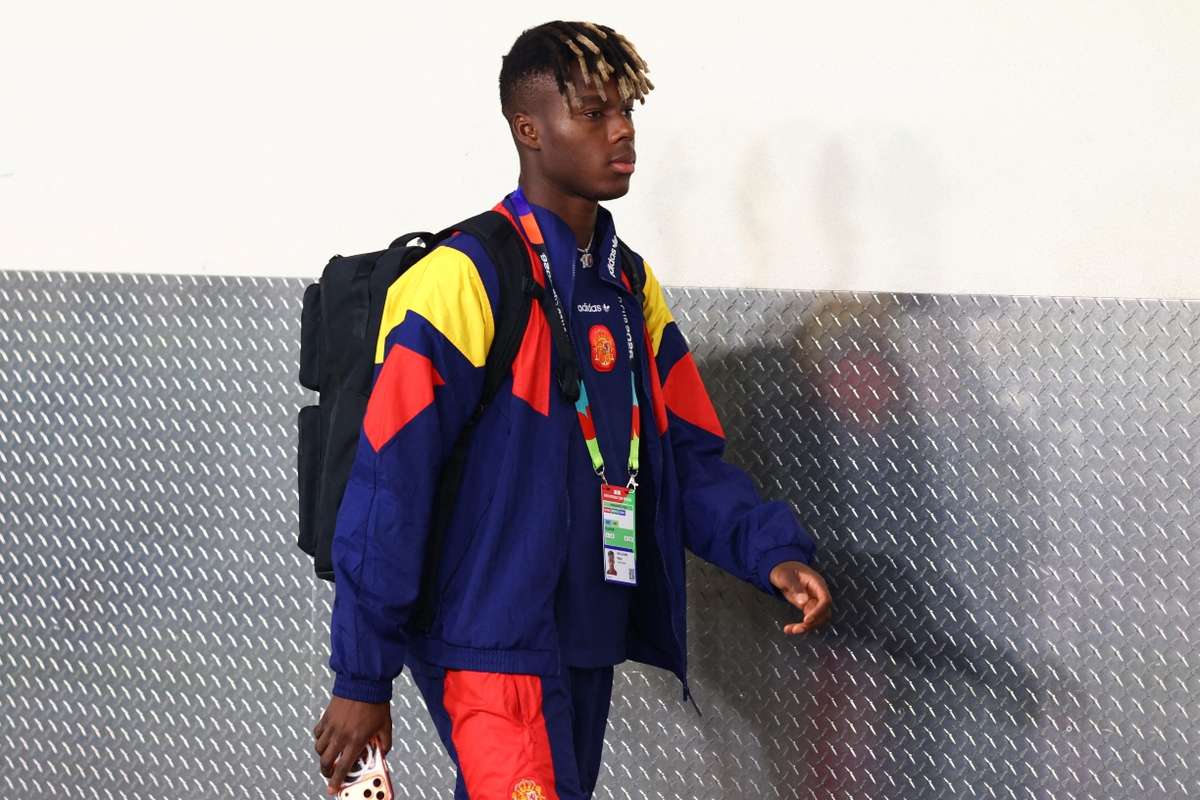 Nico Williams, único ausente en la sesión de entrenamiento de España en el Cotton Bowl