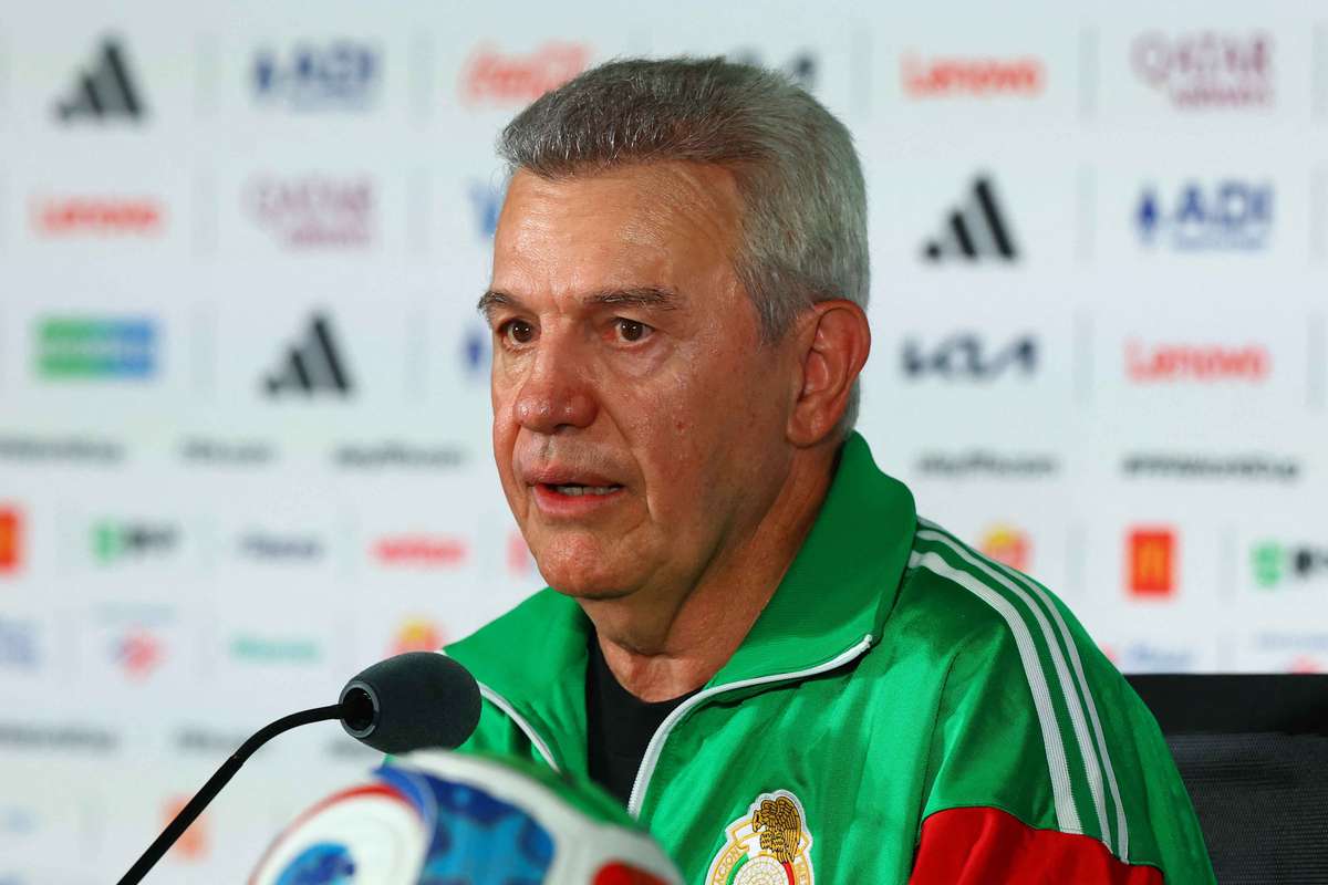 Mexiko-Trainer Aguirre sieht sich "auf Augenhöhe" mit England