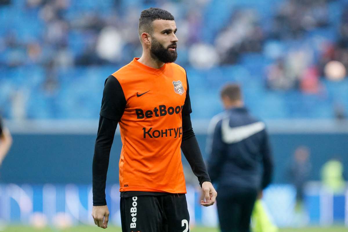 Cape Town City sign Dutch attacking midfielder who was sentenced to prison
