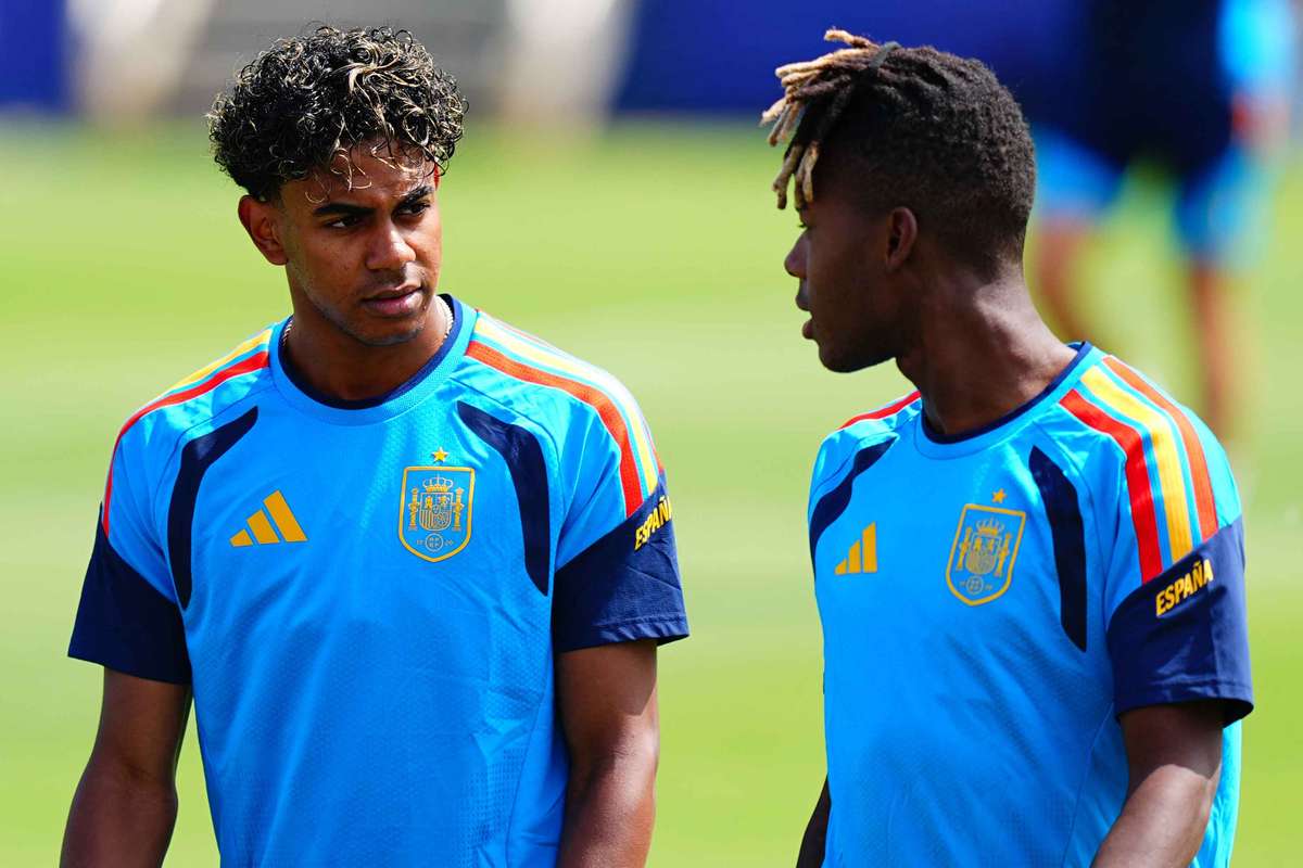 Nico Williams entrena con normalidad antes del Portugal-España