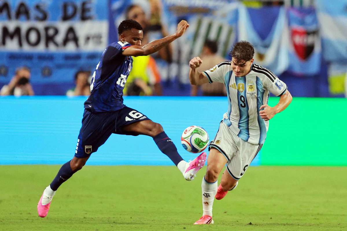 Julian Alvarez titulaire surprise en Coupe du monde alors que l’Argentine affronte l’Égypte