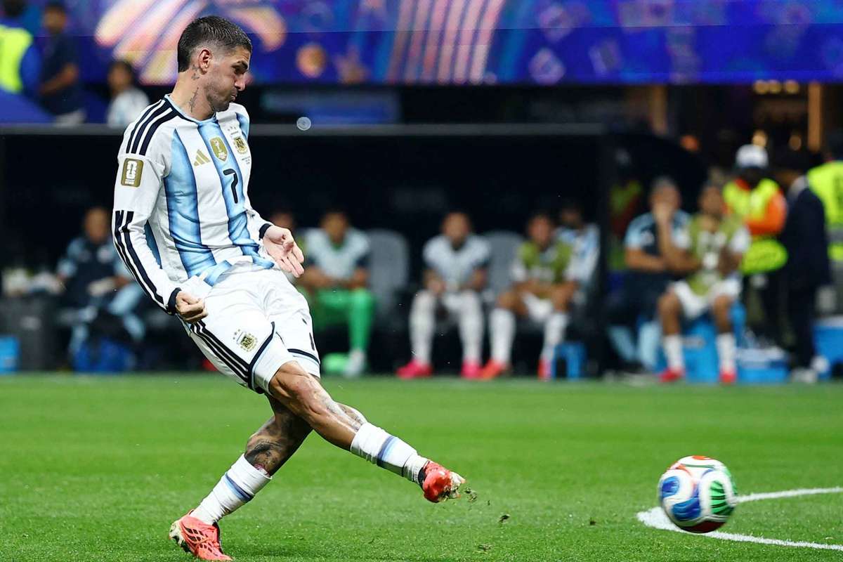 Número do Jogo: Argentina troca mais de 230 passes no último terço em virada histórica