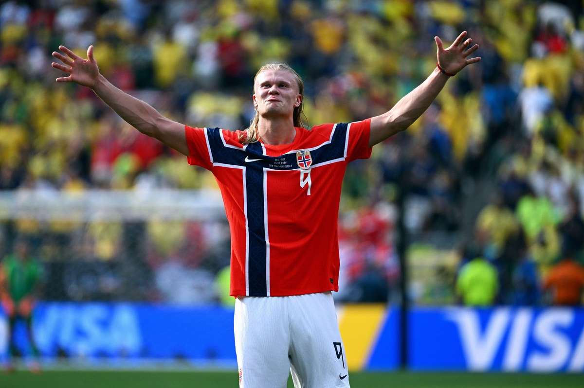 Norway coach Solbakken full of praise for special Haaland as England World Cup contest looms