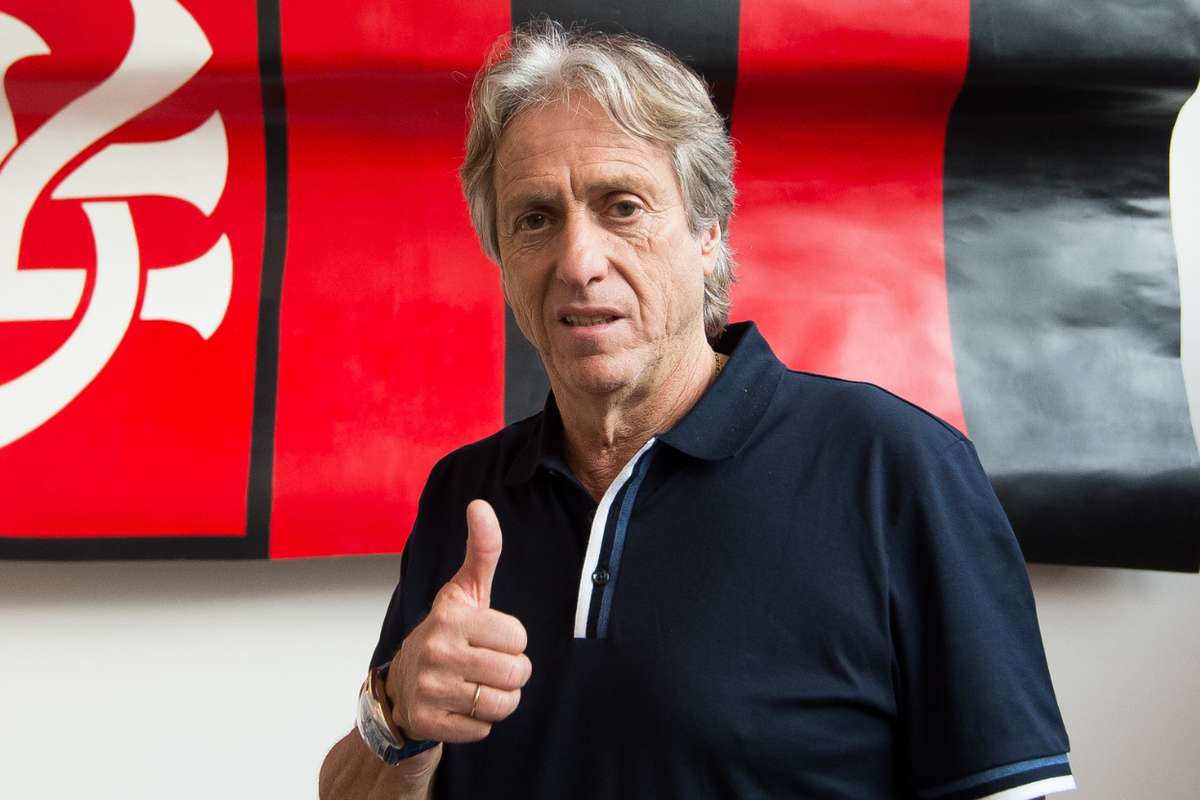 Portugal confirma saída de Roberto Martínez e deve oficializar Jorge Jesus
