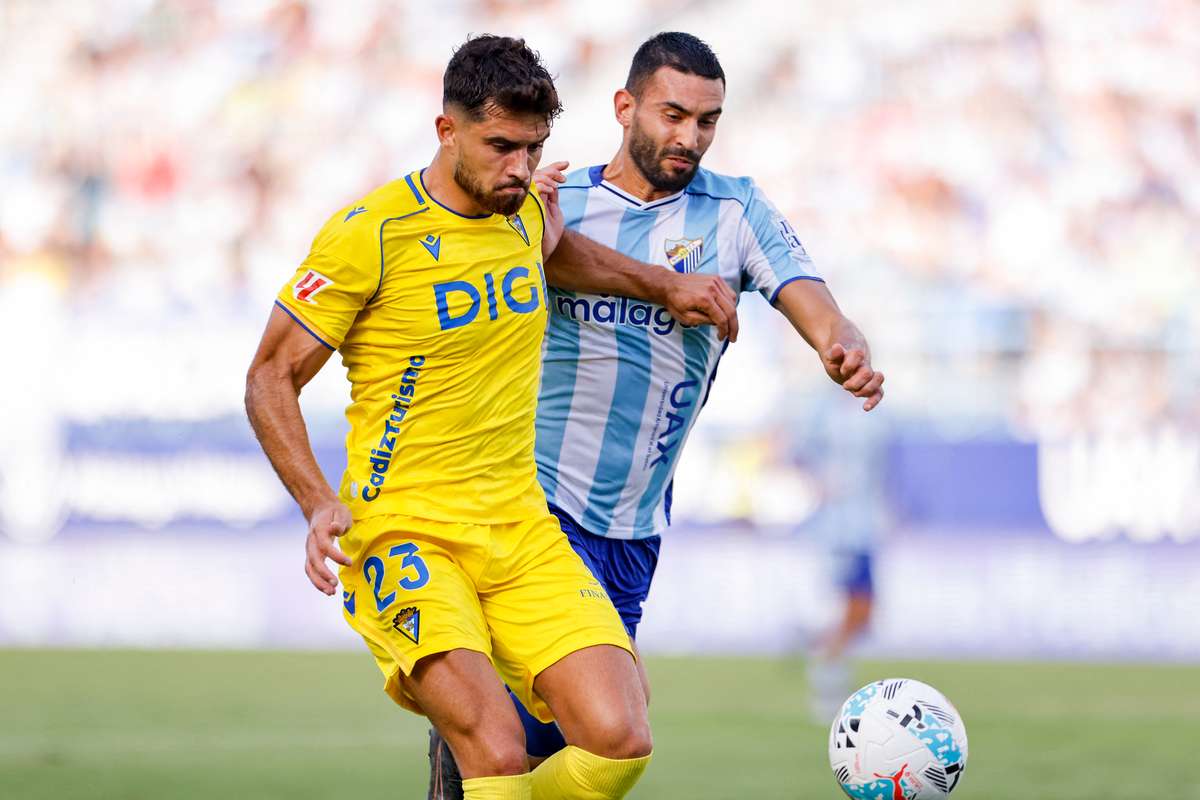 El Málaga renueva a Einar por una temporada más