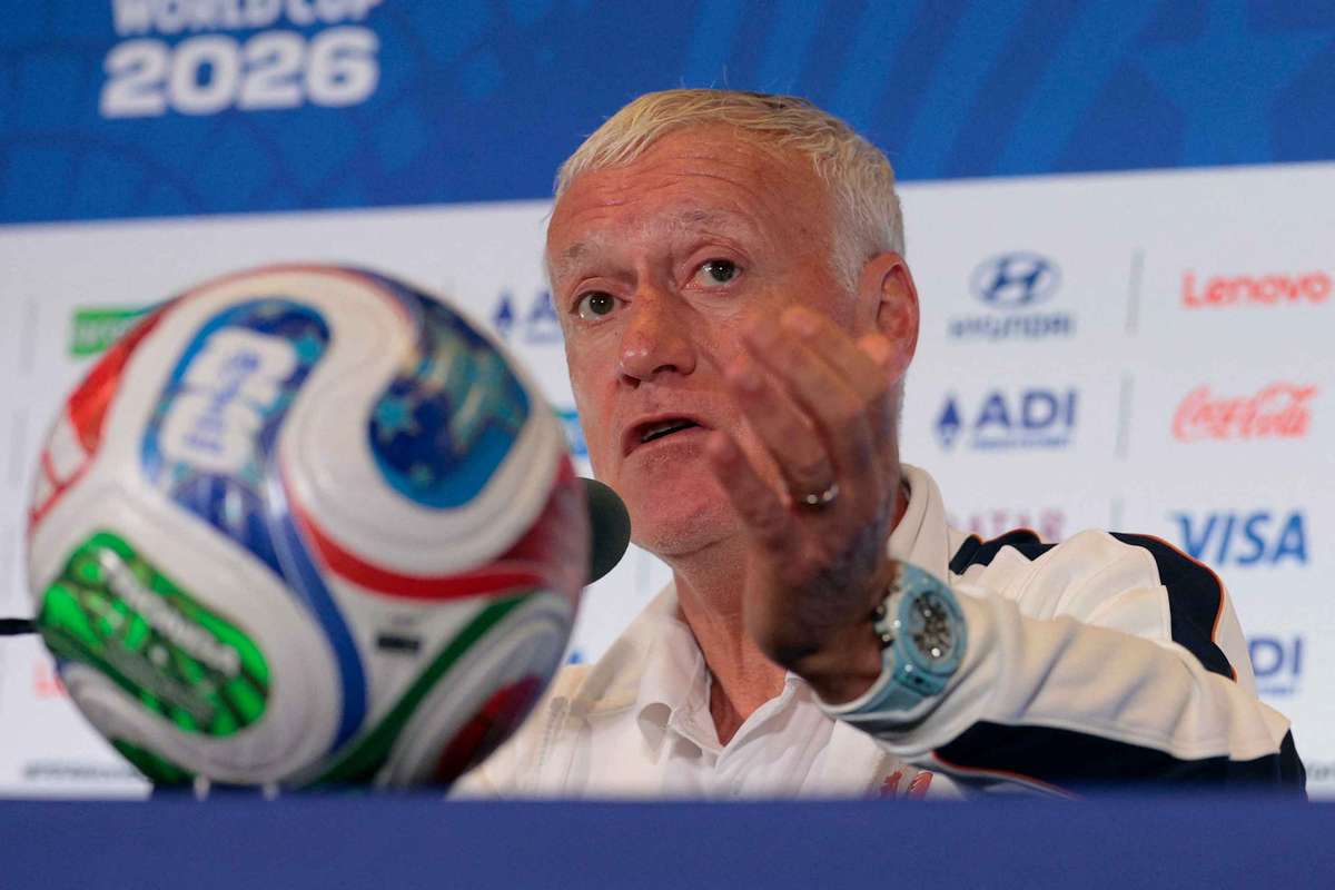 Didier Deschamps : "Le carton jaune de Michael Olise est maintenu"
