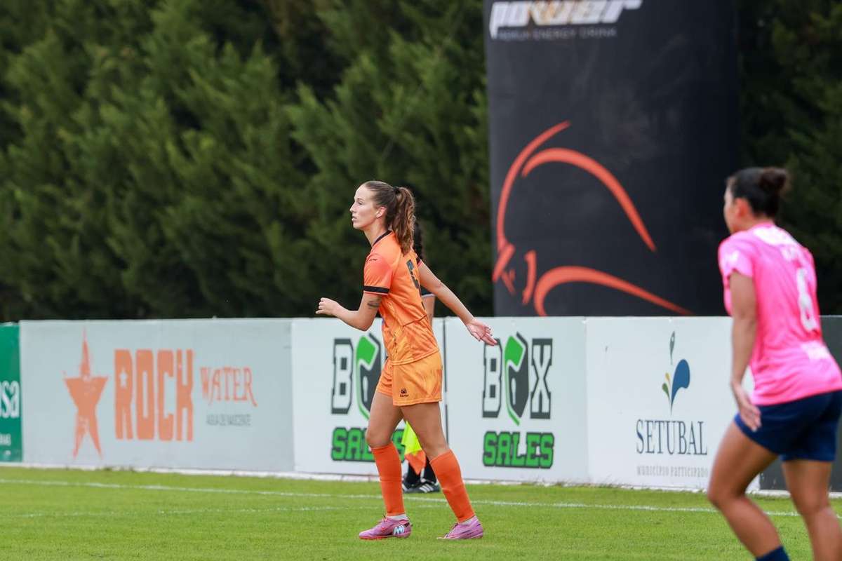 Feminino: Shelby High (Racing Power) perto de trocar Portugal pelo Asteras Tripolis
