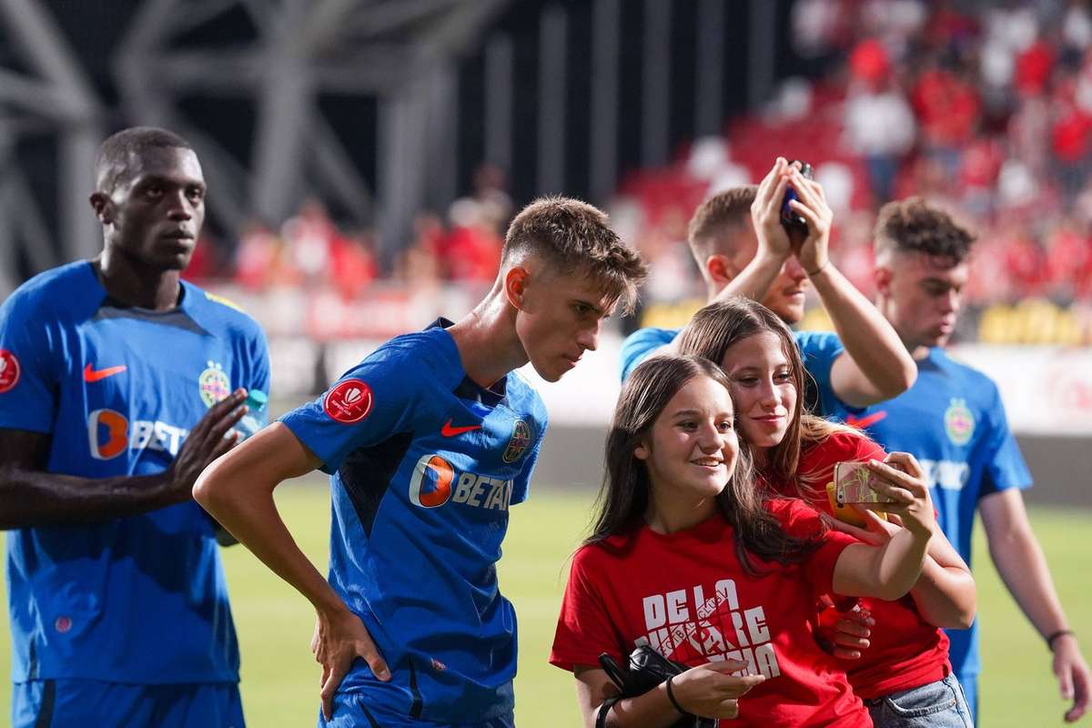 Antigo chefe de scouting do FSCB confirma oferta do Benfica por Tavi Popescu