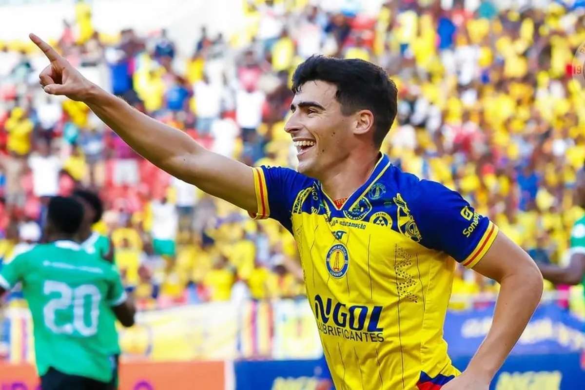 Confirmado: Costinha troca o Petro de Luanda pelo Chaves