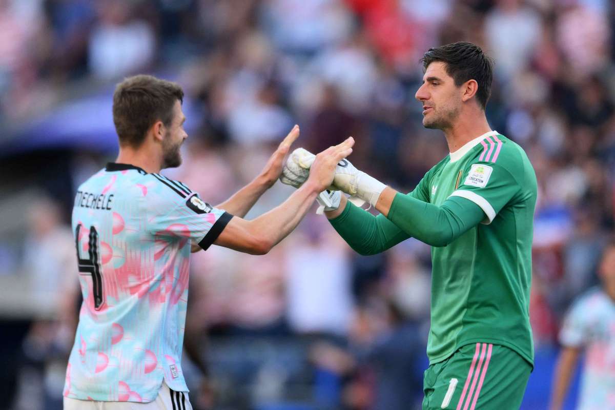 Courtois, un muro belga que quiere frenar a España