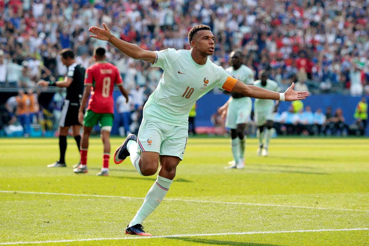 Mbappé et Dembélé qualifient les Bleus pour le dernier carré contre un Maroc décevant