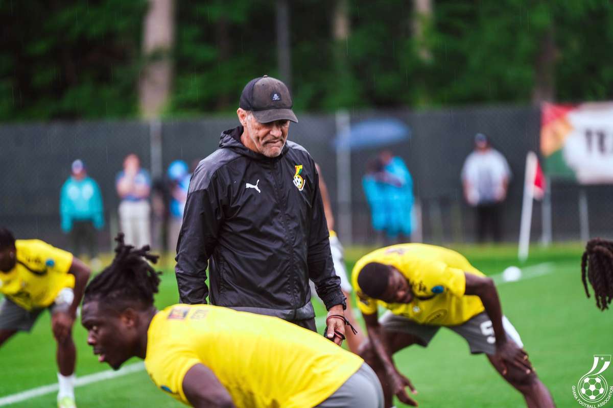 Roger De Sa announces exit as Ghana's assistant coach, clarifies Queiroz status