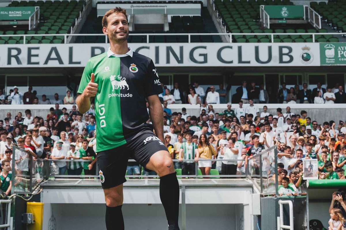 O regresso do filho pródigo ao Racing: "Voltava agora ou nunca", diz Canales