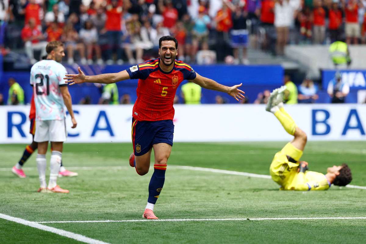 Merino frappe encore et libère toute une nation : l'Espagne file en demi-finales du Mondial