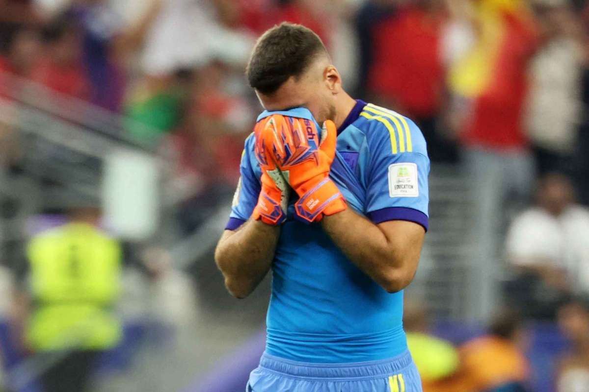 Un but de la Belgique contre l’Espagne met fin à la série historique du gardien Unai Simón en Coupe du Monde