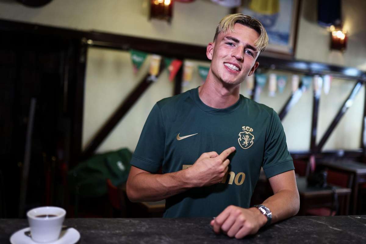 Oficial: Sporting anuncia a contratação de Jesse Derry por empréstimo até ao final da época
