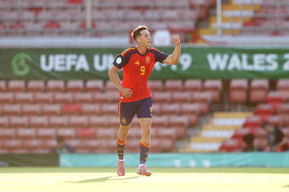 Sub-19: Espanha sagra-se campeã europeia pela 10.ª vez ao bater a Alemanha na final (2-0)