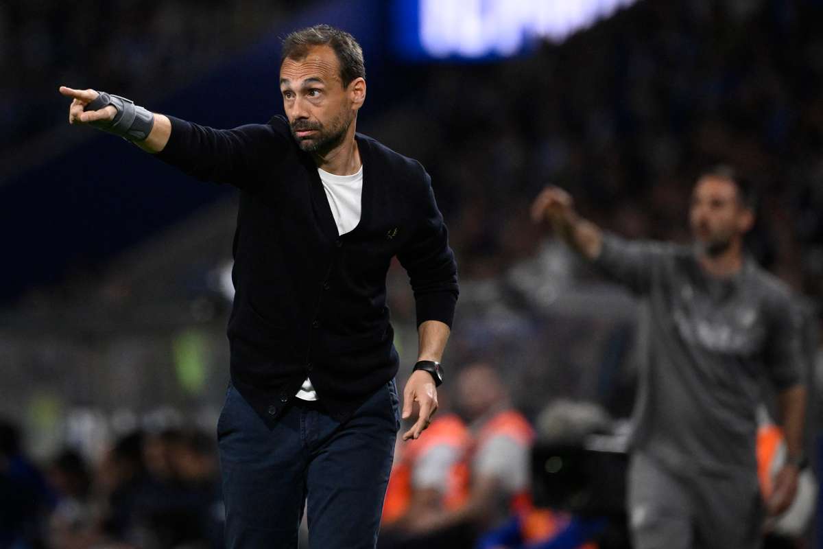 Le Portugais Hugo Oliveira nommé officiellement entraîneur de Strasbourg