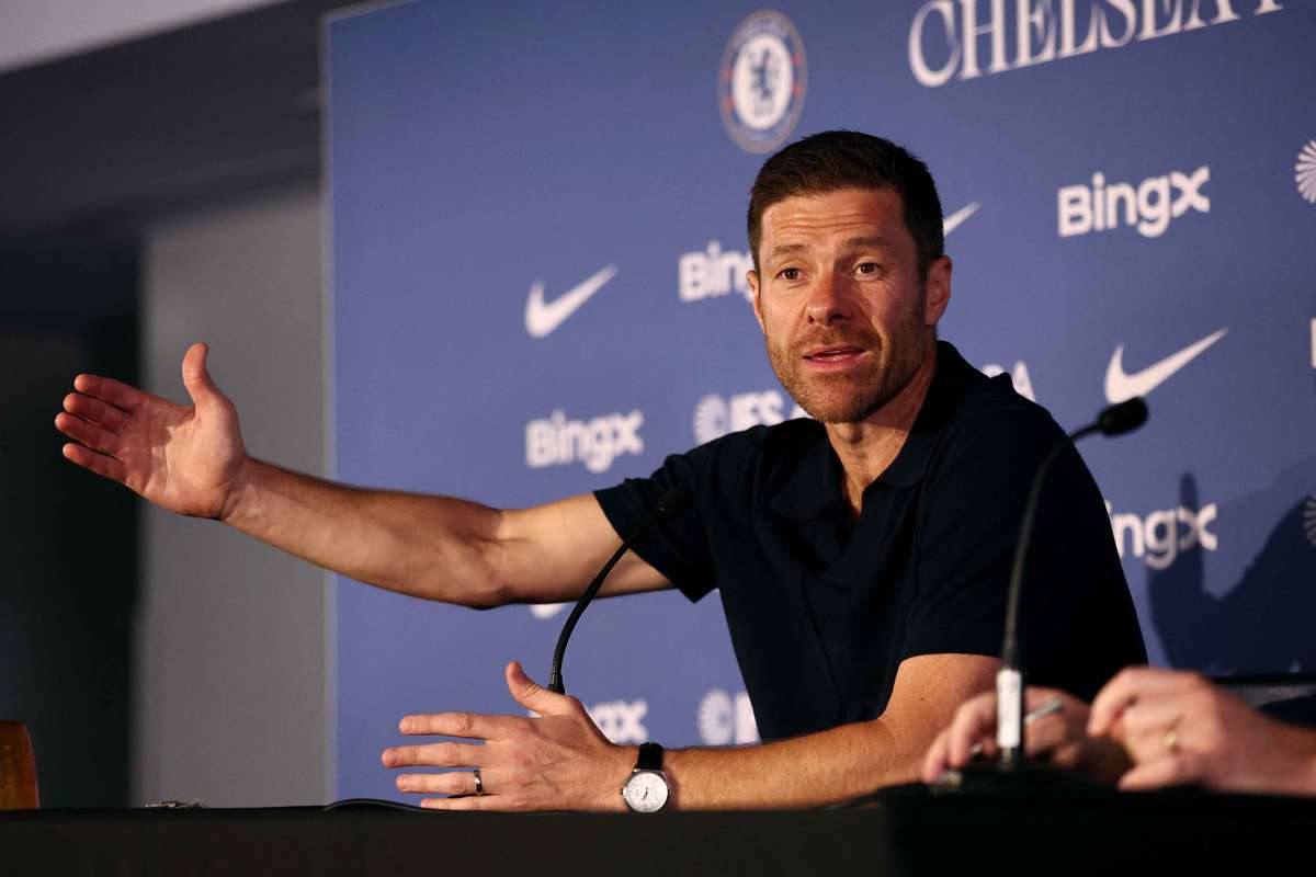 Alonso auf erster Chelsea-PK: Spanien "hat alles", um Weltmeister zu werden