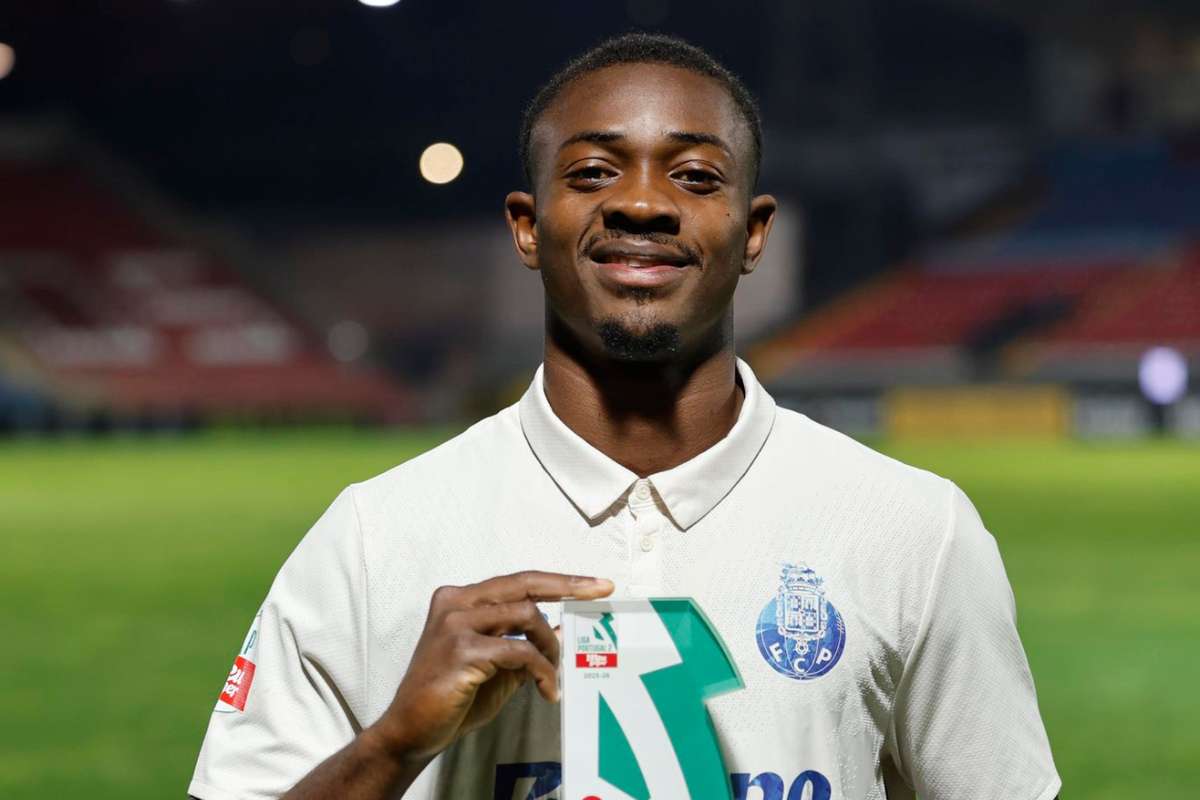 Botafogo acerta contratação do meia Domingos Andrade, do Porto