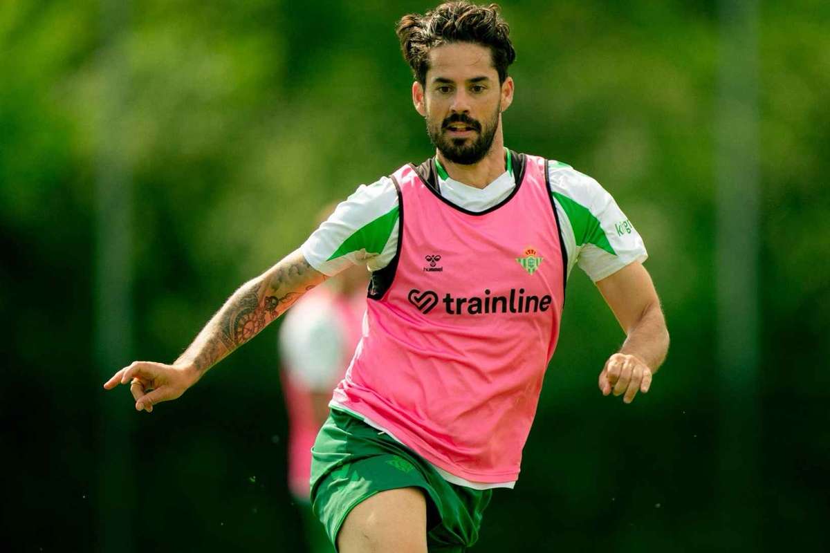 Isco a quitté le stage de pré-saison du Betis pour une raison personnelle