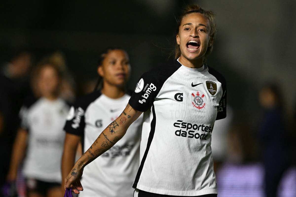 A espera acabou: futebol feminino volta com Corinthians x Ferroviária e Copa do Brasil