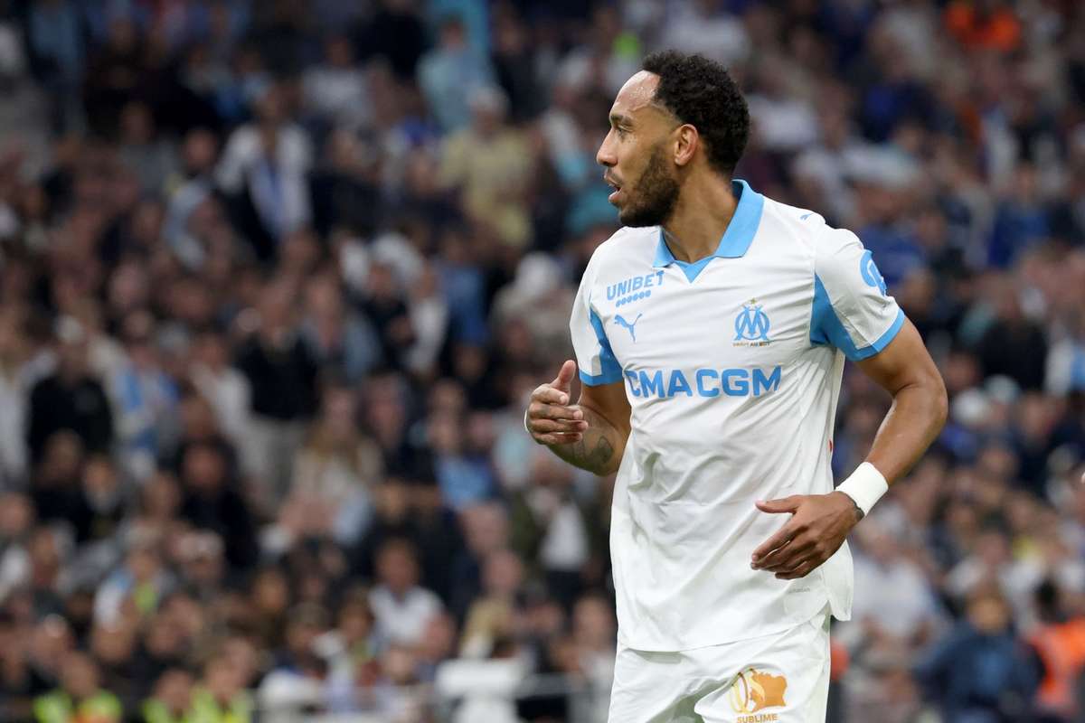 Former Arsenal and Barcelona striker Aubameyang joins LaLiga side Deportivo