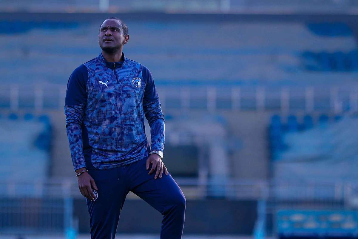 Rulani Mokwena joins Pyramids FC but there is a career trend he needs to put a stop to