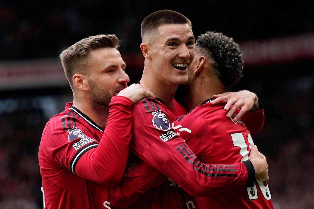 Porque é que Benjamin Sesko está fora do duelo do Man. United contra o Wrexham, apesar de ter falhado o Mundial