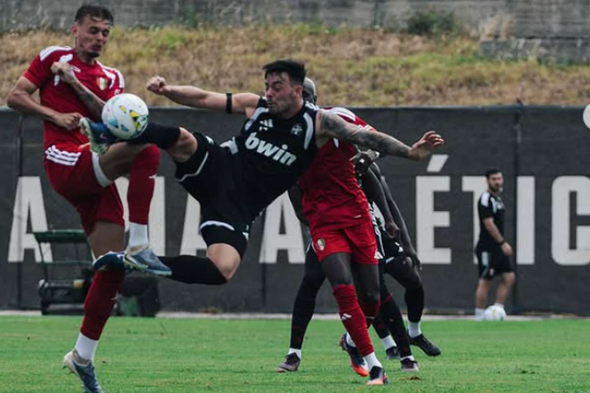 Casa Pia vence Estrela da Amadora (2-1) em jogo de preparação