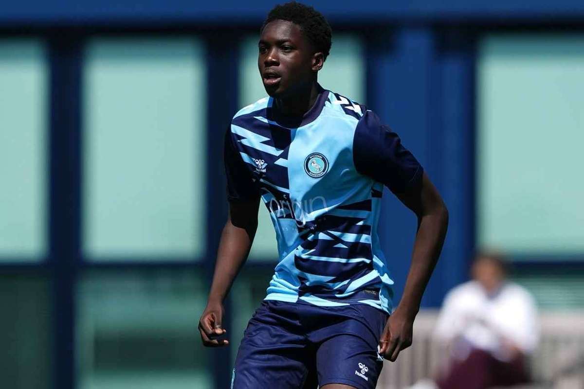 EXCLUSIVE: Wycombe reveal wonderkid Olabiyi embodies academy values after professional deal