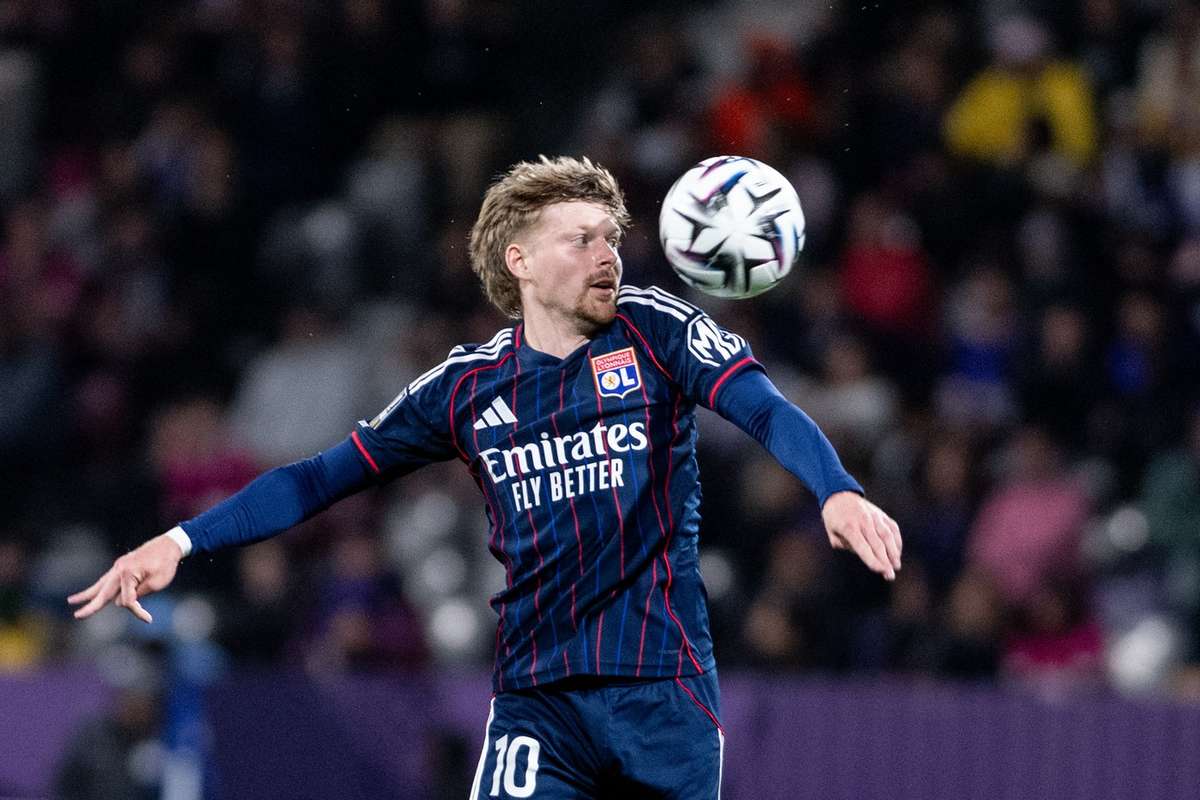 Šulc pourrait quitter Lyon après un an suite à l'intérêt d'un club anglais
