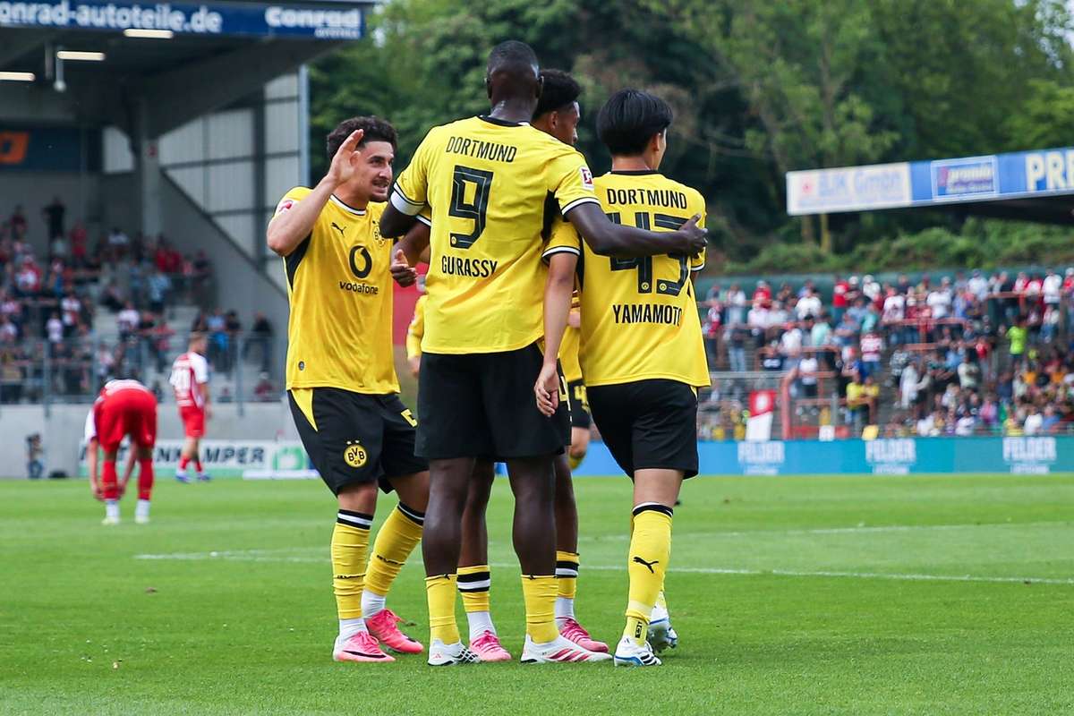 Auftakt in die Vorbereitung: Dortmund feiert Testspiel-Sieg in Oberhausen