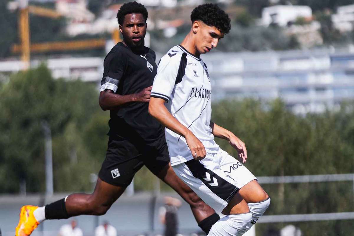 Vitória SC derrota Académica (2-0) em jogo particular