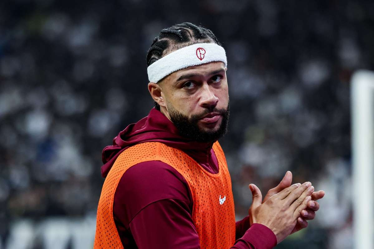 Memphis Depay acusa Corinthians de quebrar acordo: "Não honraram o compromisso"