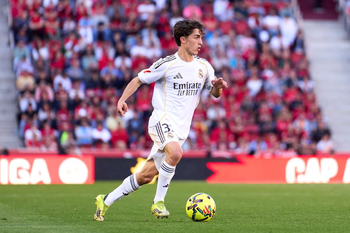 Oficial: Arbeloa convence a direção e fecha mais um ex-Real Madrid para o Fulham