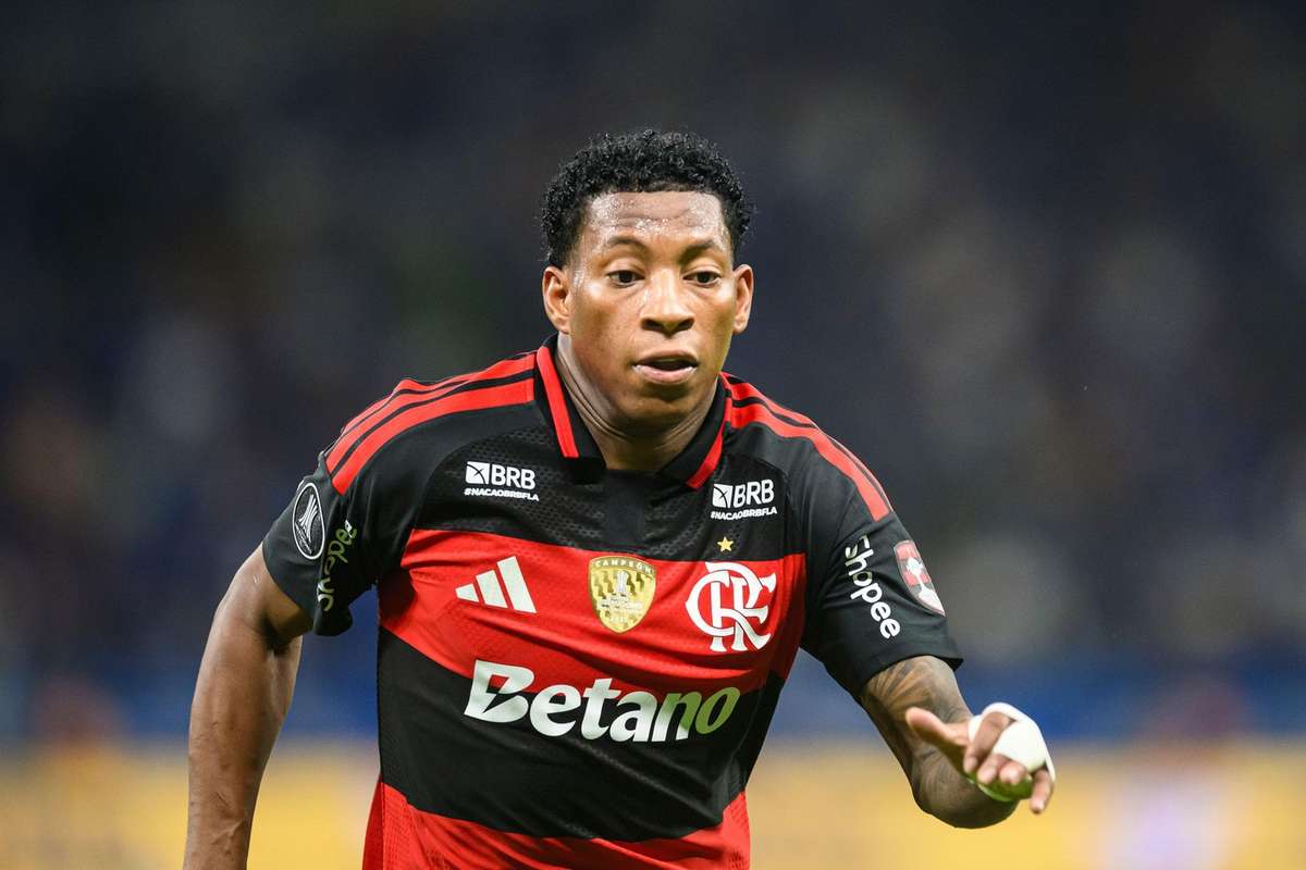 Venda de Plata para Dinamo Moscou tem reviravolta e atacante ficará no Flamengo