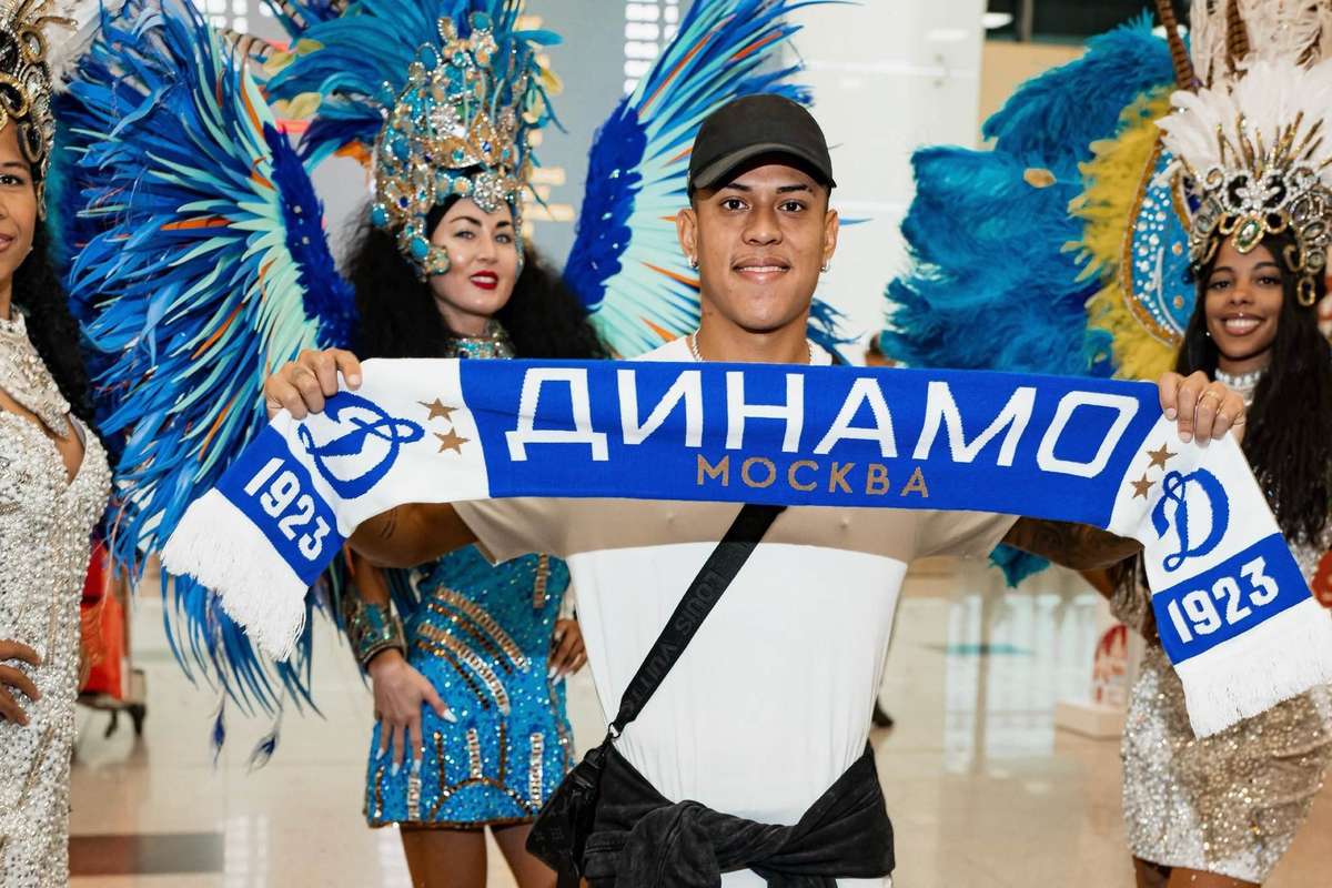 Dínamo Moscovo chumba Matheus Martins e causa revolta no Botafogo