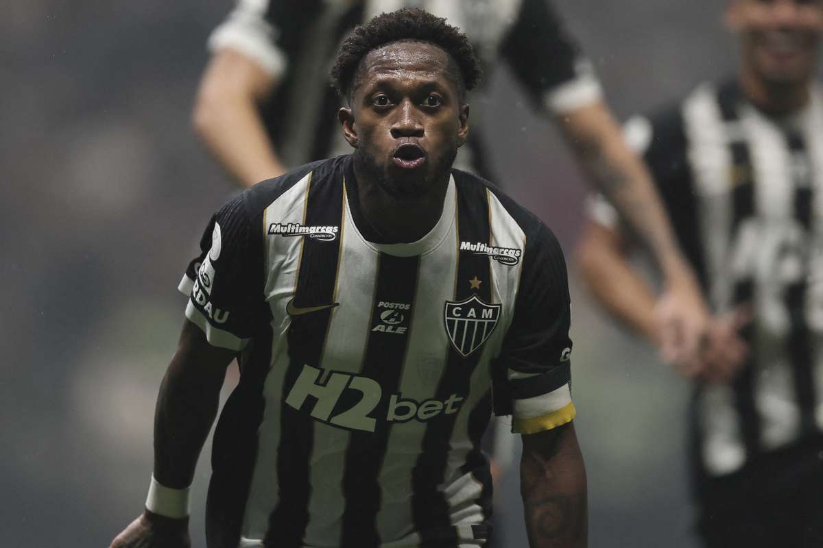 Fred brilha, Atlético-MG vence Cruzeiro de virada e avança na Copa do Brasil