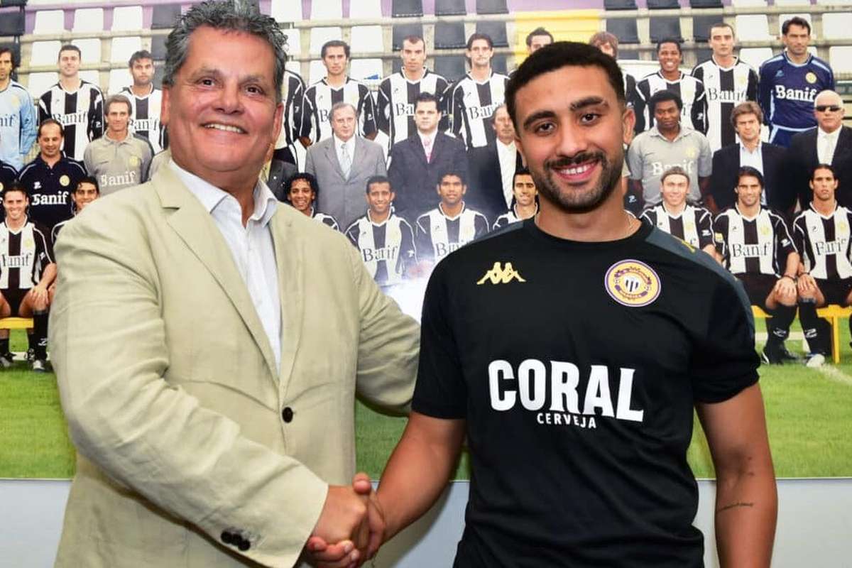 Oficial: Nacional e extremo Mootaz Nourani chegam a acordo para a rescisão de contrato