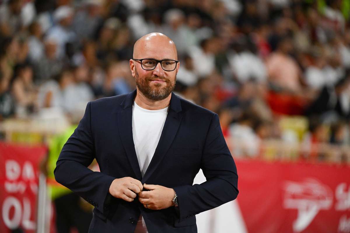 Diretor do Mónaco revolta-se com as críticas do Chelsea: "Agora somos os vilões da história"