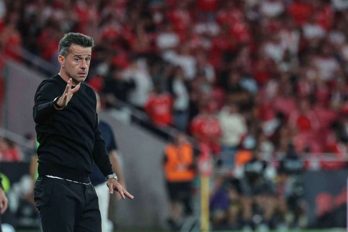 Biografia realça “liderança, trabalho e conhecimento tático” de Marco Silva