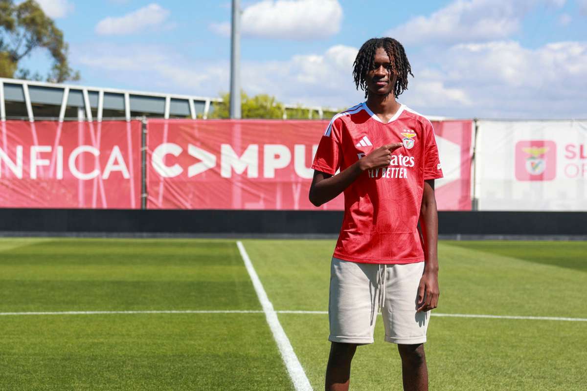 Oficial: Ibrahim Ba é reforço do Benfica