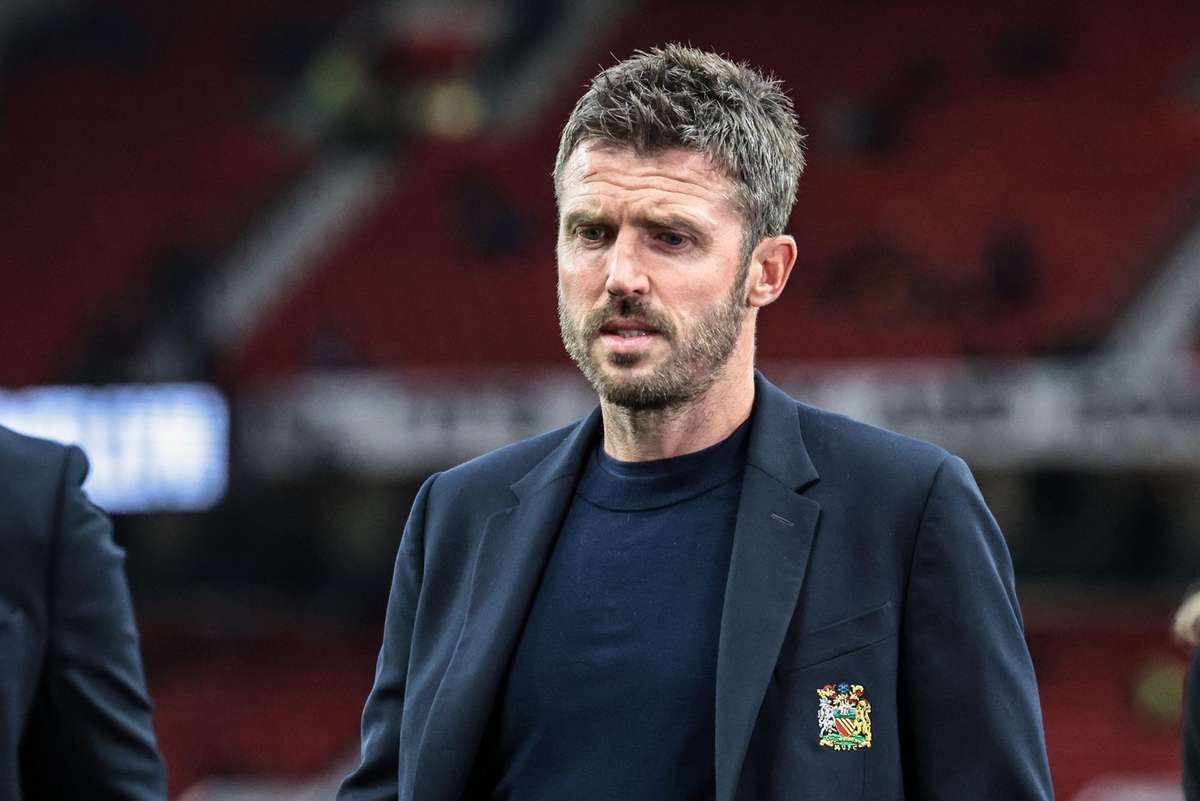 Carragher questiona o futuro de longo prazo de Michael Carrick no Manchester United