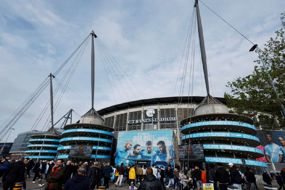 CEO do Manchester City garante que não foi tomada qualquer decisão no processo ao clube